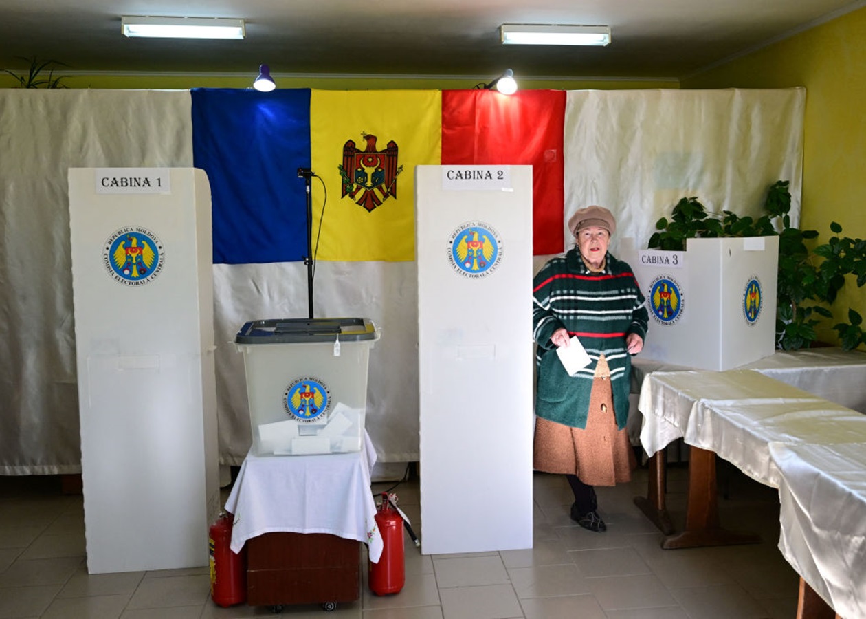 ЦВК "не довіряє": вибори у Молдові пройдуть без екзитполів
