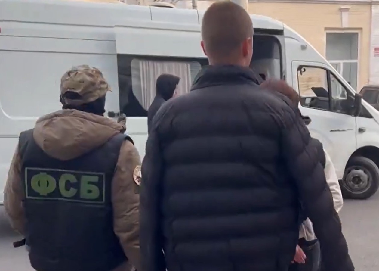 ФСБ заявила про затримання вісьмох "диверсантів"