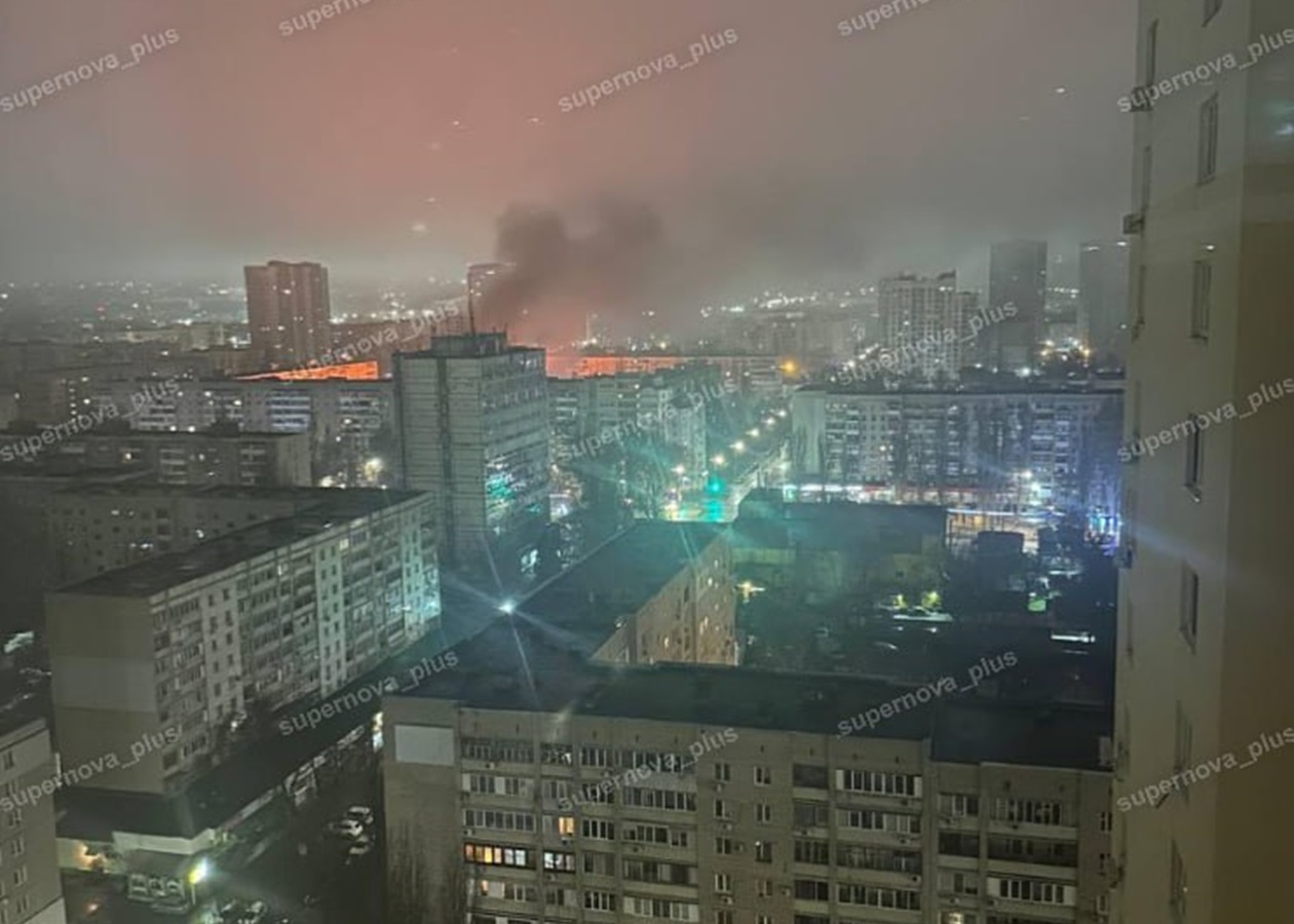 OSINT: БпЛА атакують РФ, під ударом Саратовський НПЗ