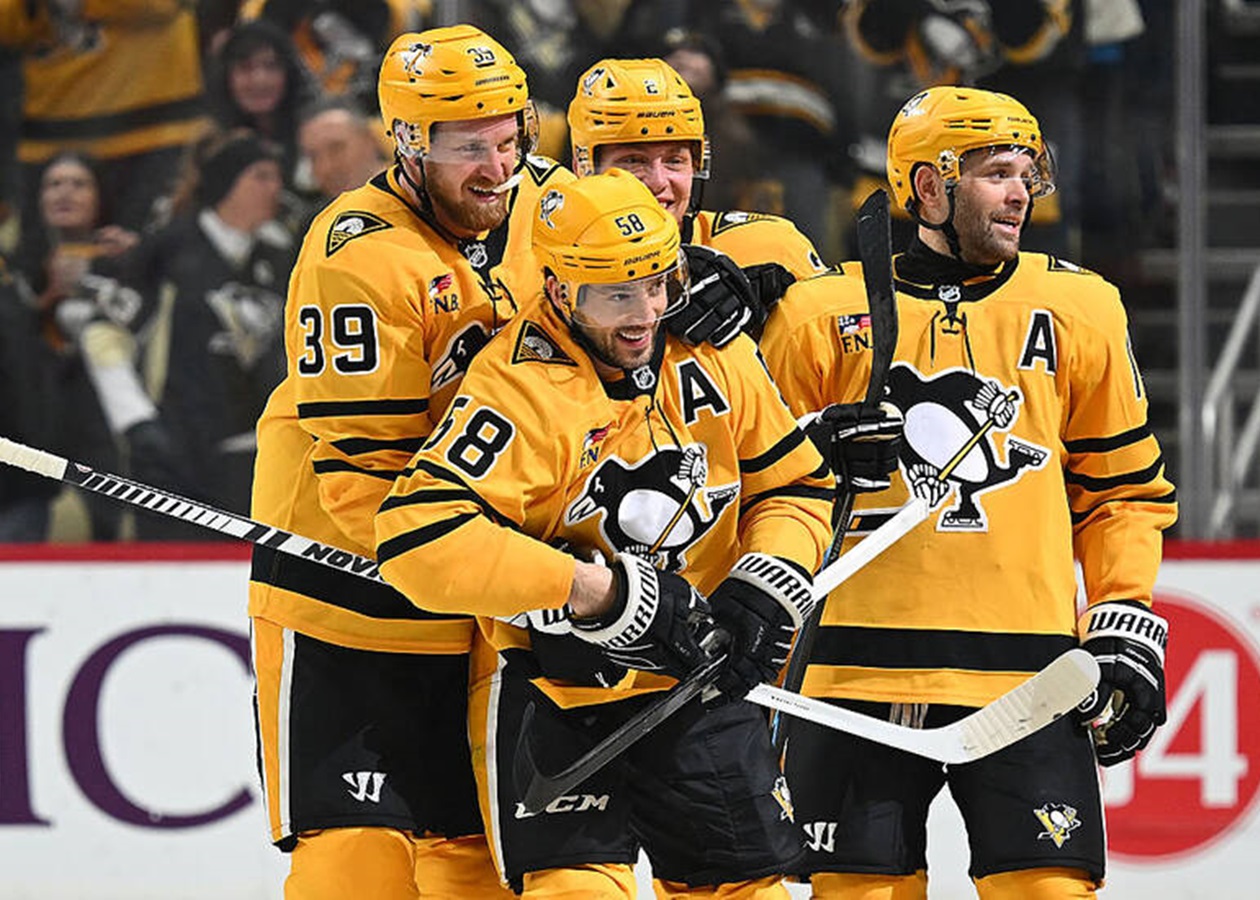 НХЛ: Монреаль зупинив переможну ходу Кароліни