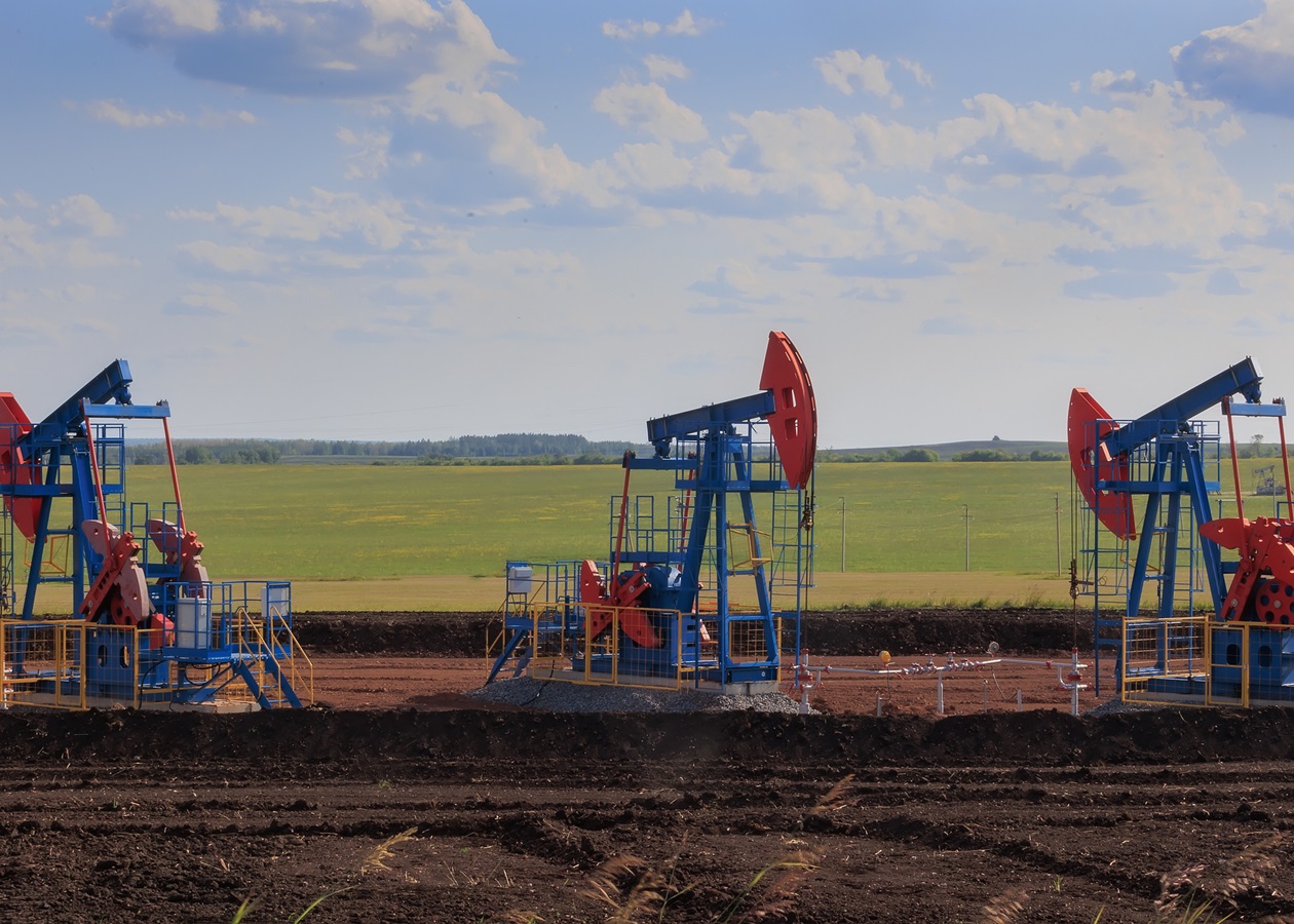 Нафтогазові доходи РФ обвалилися на 43%