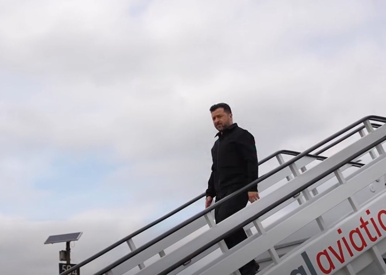 Зеленський прибув до Лондона