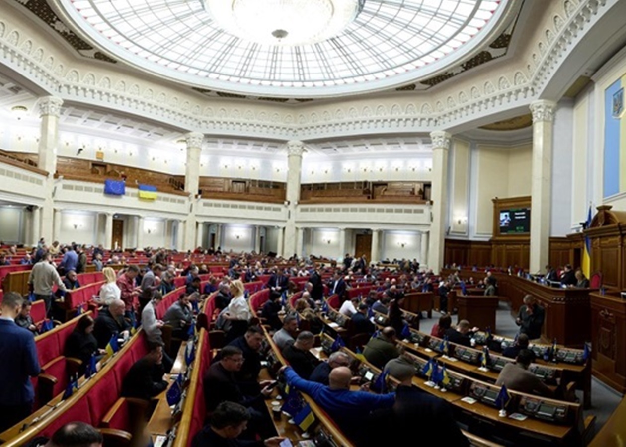 Кабмін вніс до Ради проєкт держбюджету на 2027 рік