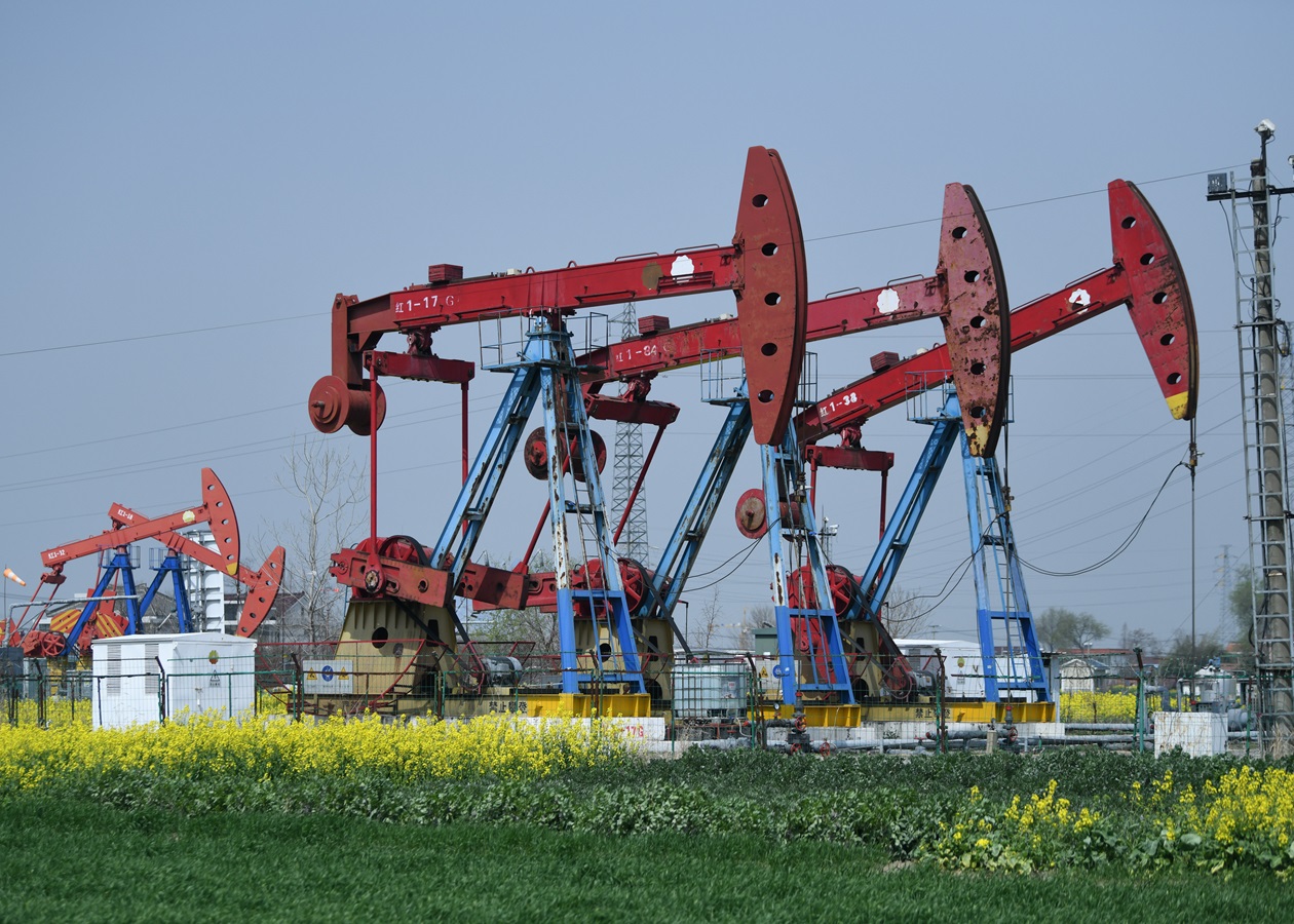Нафта дешевшає після новин про поставки Саудівської Аравії