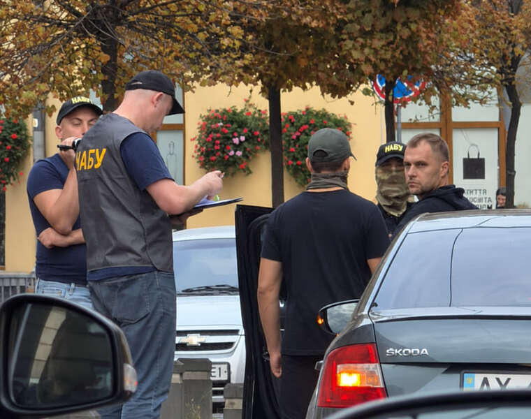 В ОГП заявили про відсторонення працівника через можливу причетність до шахрайських кол-центрів