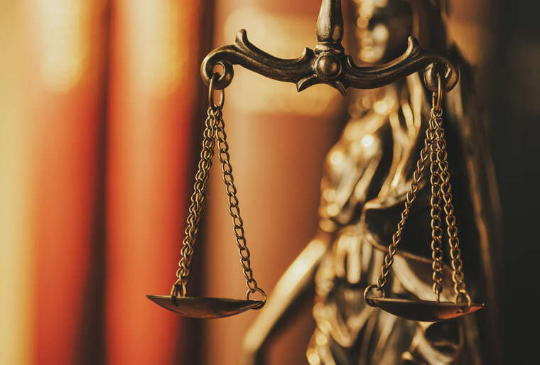 Смерть немовляти в ліфті в Сумах: суд виправдав трьох обвинувачених, прокуратура готує апеляцію