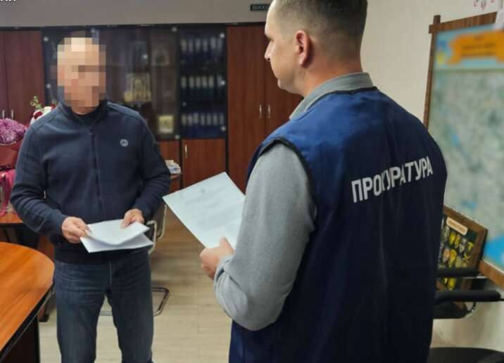Меру Вільногірська повідомили про підозру у розтраті 1,27 мільйона гривень на ремонті доріг, якого не було